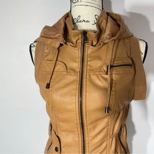 Ci Sono Women's Brown Sleeveless Vest